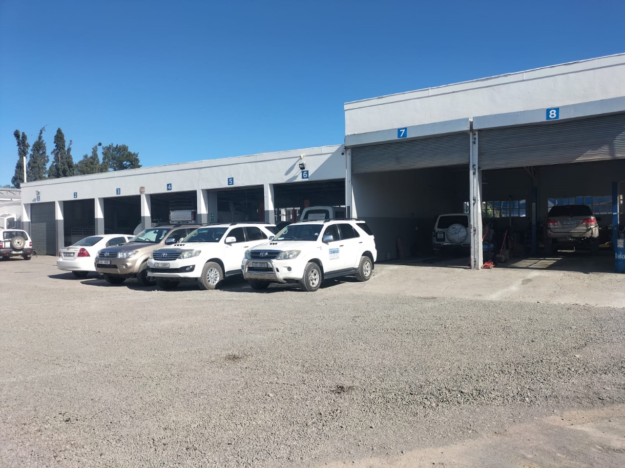 Johan Pienaar Motors